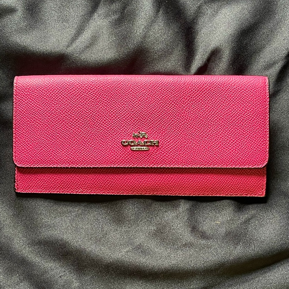 Coach heritage Slim Leather Wallet Magenta NEW